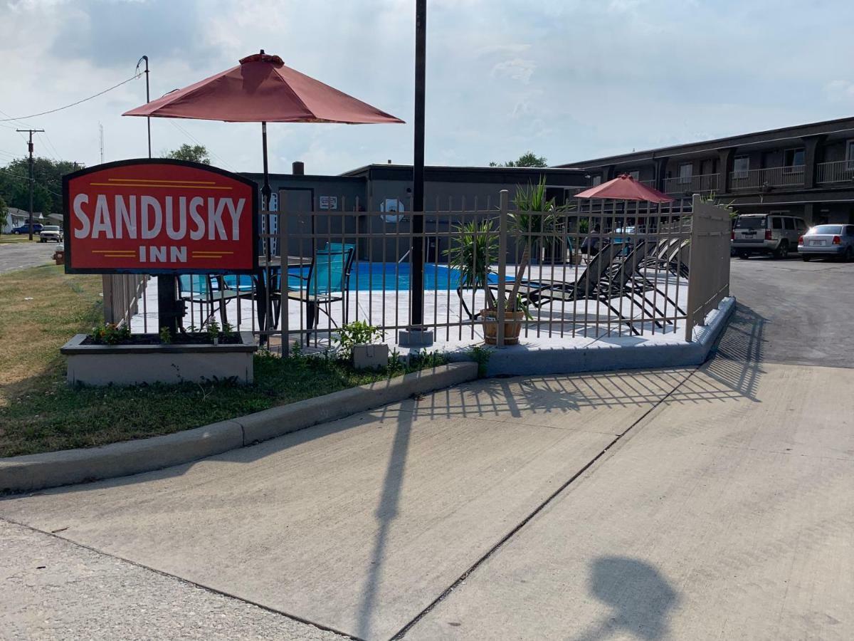 Sandusky Inn Экстерьер фото